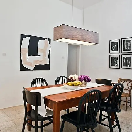 度假居 The Authentic Townhouse *